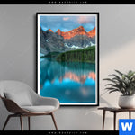 Poster Moraenensee Sonnenaufgang Hochformat Produktvorschau mit dem Bild Moränensee Sonnenaufgang im Format Hochformat.