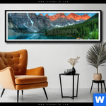 Poster Moraenensee Sonnenaufgang Panorama Produktvorschau mit dem Bild Moränensee Sonnenaufgang im Format Panorama.
