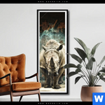 Poster Nashorn Zerstoert Wand Schmal Produktvorschau mit dem Bild Nashorn zerstört Wand im Format Schmal.