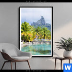 Poster Palmen Berg Auf Insel Hochformat Produktvorschau mit dem Bild Palmen & Berg auf Insel im Format Hochformat.