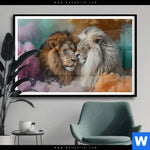 Poster Sanfte Loewenmomente In Buntem Nebel Querformat Produktvorschau mit dem Bild Sanfte Löwenmomente in buntem Nebel im Format Querformat.