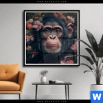 Poster Schimpanse Zwischen Blumen Quadrat Produktvorschau mit dem Bild Schimpanse zwischen Blumen im Format Quadrat.