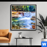 Poster Schoener Wasserfall Im Wald Quadrat Produktvorschau mit dem Bild Schöner Wasserfall im Wald im Format Quadrat.