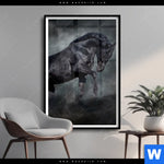 Poster Schwarzer Hengst Hochformat Produktvorschau mit dem Bild Schwarzer Hengst im Format Hochformat.