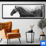 Poster Schwarzes Pferd Voller Energie Panorama Produktvorschau mit dem Bild Schwarzes Pferd voller Energie im Format Panorama.