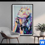 Poster Sinnliche Schoenheit Hochformat Produktvorschau mit dem Bild Sinnliche Schönheit im Format Hochformat.