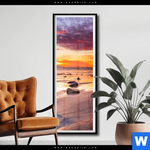 Poster Sonnenuntergang Am Strand Mit Felsen Schmal Produktvorschau mit dem Bild Sonnenuntergang am Strand mit Felsen im Format Schmal.