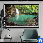 Poster Wald Wasserfall No 4 Querformat Produktvorschau mit dem Bild Wald & Wasserfall No. 4 im Format Querformat.