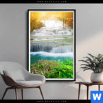 Poster Wald Wasserfall No 5 Hochformat Produktvorschau mit dem Bild Wald & Wasserfall No. 5 im Format Hochformat.