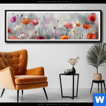 Poster Zarte Mohnblumen Im Wind Panorama Produktvorschau mit dem Bild Zarte Mohnblumen im Wind im Format Panorama.
