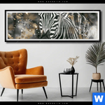 Poster Zebra Eleganz In Streifen Panorama Produktvorschau mit dem Bild Zebra - Eleganz in Streifen im Format Panorama.