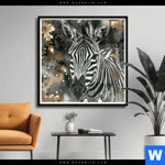Poster Zebra Eleganz In Streifen Quadrat Produktvorschau mit dem Bild Zebra - Eleganz in Streifen im Format Quadrat.