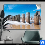 Spannbild Buhnen In Wellen Am Strand Querformat Produktvorschau mit dem Bild Buhnen in Wellen am Strand im Format Querformat.