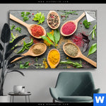 Spannbild Bunte Gewuerze In Holzloeffeln Querformat Produktvorschau mit dem Bild Bunte Gewürze in Holzlöffeln im Format Querformat.