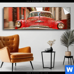 Spannbild Bunte Vintage Oldtimer Panorama Produktvorschau mit dem Bild Bunte vintage Oldtimer im Format Panorama.