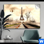 Spannbild Eifelturm Am Abstellgleis Querformat Produktvorschau mit dem Bild Eifelturm am Abstellgleis im Format Querformat.