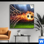 Spannbild Feuriger Fussball Quadrat Produktvorschau mit dem Bild Feuriger Fussball im Format Quadrat.