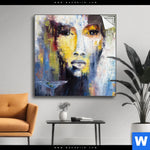 Spannbild Frau Martini Cocktail Quadrat Produktvorschau mit dem Bild Frau & Martini Cocktail im Format Quadrat.