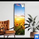 Spannbild Leuchtend Gelbe Sonnenblumen Am Abend Schmal Produktvorschau mit dem Bild Leuchtend gelbe Sonnenblumen am Abend im Format Schmal.