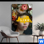 Spannbild Like Florales Portraet Hochformat Produktvorschau mit dem Bild LIKE - Florales Porträt im Format Hochformat.