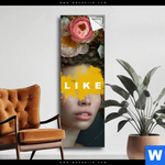 Spannbild Like Florales Portraet Schmal Produktvorschau mit dem Bild LIKE - Florales Porträt im Format Schmal.