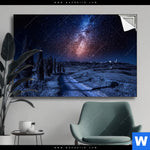 Spannbild Milchstrasse Ueber Einem Feldweg Querformat Produktvorschau mit dem Bild Milchstraße über einem Feldweg im Format Querformat.