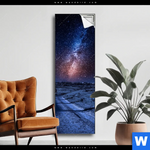 Spannbild Milchstrasse Ueber Einem Feldweg Schmal Produktvorschau mit dem Bild Milchstraße über einem Feldweg im Format Schmal.