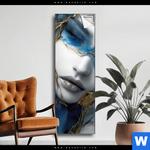 Spannbild Mona Zerbrechliche Eleganz Schmal Produktvorschau mit dem Bild Mona - Zerbrechliche Eleganz im Format Schmal.