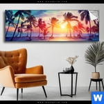 Spannbild Palmen Bei Sonnenuntergang Panorama Produktvorschau mit dem Bild Palmen bei Sonnenuntergang im Format Panorama.
