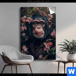 Spannbild Schimpanse Zwischen Blumen Hochformat Produktvorschau mit dem Bild Schimpanse zwischen Blumen im Format Hochformat.