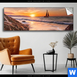Spannbild Segelboot Im Sonnenuntergang Panorama Produktvorschau mit dem Bild Segelboot im Sonnenuntergang im Format Panorama.