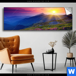 Spannbild Sommerberg Im Sonnenuntergang Panorama Produktvorschau mit dem Bild Sommerberg im Sonnenuntergang im Format Panorama.