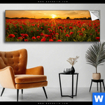 Spannbild Sommerlandschaft Mit Rotem Mohn Panorama Produktvorschau mit dem Bild Sommerlandschaft mit rotem Mohn im Format Panorama.