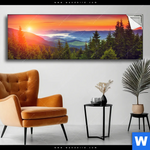 Spannbild Wald Bei Sonnenuntergang Panorama Produktvorschau mit dem Bild Wald bei Sonnenuntergang im Format Panorama.