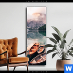 Wechselmotiv Boote Im Bergsee Schmal Produktvorschau mit dem Bild Boote im Bergsee im Format Schmal.