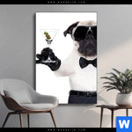Wechselmotiv Cooler Mops Mit Martini Hochformat Produktvorschau mit dem Bild Cooler Mops mit Martini im Format Hochformat.