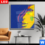 Wechselmotiv Dia Abstrakte Frau No 1 Quadrat Produktvorschau mit dem Bild Abstrakte Frau No.1 im Format Quadrat.