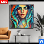 Wechselmotiv Dia Abstraktes Frauenportraet Hydra Quadrat Produktvorschau mit dem Bild Abstraktes Frauenporträt Hydra im Format Quadrat.