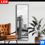 Wechselmotiv Dia Brooklyn Bridge Schwarzweiss Schmal Produktvorschau mit dem Bild Brooklyn Bridge Schwarzweiß im Format Schmal.
