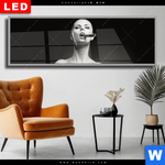 Wechselmotiv Dia Dame Mit Zigarre Panorama Produktvorschau mit dem Bild Dame mit Zigarre im Format Panorama.