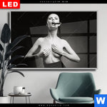 Wechselmotiv Dia Dame Mit Zigarre Querformat Produktvorschau mit dem Bild Dame mit Zigarre im Format Querformat.