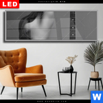 Wechselmotiv Dia Frau Gitarre Panorama Produktvorschau mit dem Bild Frau & Gitarre im Format Panorama.