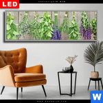 Wechselmotiv Dia Frische Kraeuter An Holzstange Panorama Produktvorschau mit dem Bild Frische Kräuter an Holzstange im Format Panorama.