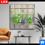 Wechselmotiv Dia Frische Kraeuter An Holzstange Quadrat Produktvorschau mit dem Bild Frische Kräuter an Holzstange im Format Quadrat.