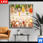 Wechselmotiv Dia Gewuerze Auf Hoelzernen Loeffeln Quadrat Produktvorschau mit dem Bild Gewürze auf hölzernen Löffeln im Format Quadrat.