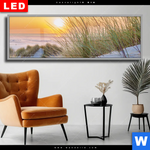 Wechselmotiv Dia Goldenes Licht Ueber Sandduenen Panorama Produktvorschau mit dem Bild Goldenes Licht über Sanddünen im Format Panorama.