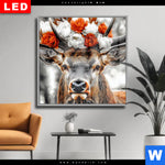 Wechselmotiv Dia Hirsch Mit Blumenkrone Quadrat Produktvorschau mit dem Bild Hirsch mit Blumenkrone im Format Quadrat.