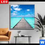 Wechselmotiv Dia Hoelzernes Pier Quadrat Produktvorschau mit dem Bild Hölzernes Pier im Format Quadrat.