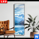 Wechselmotiv Dia Idyllischer Bergsee Im Gebirge Schmal Produktvorschau mit dem Bild Idyllischer Bergsee im Gebirge im Format Schmal.