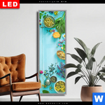 Wechselmotiv Dia Kraeuter Auf Blauem Holztisch Schmal Produktvorschau mit dem Bild Kräuter auf blauem Holztisch im Format Schmal.